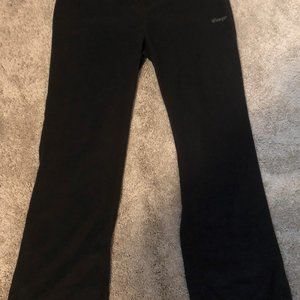 Sherpa Adventure Gear cozy black sweatpants XL